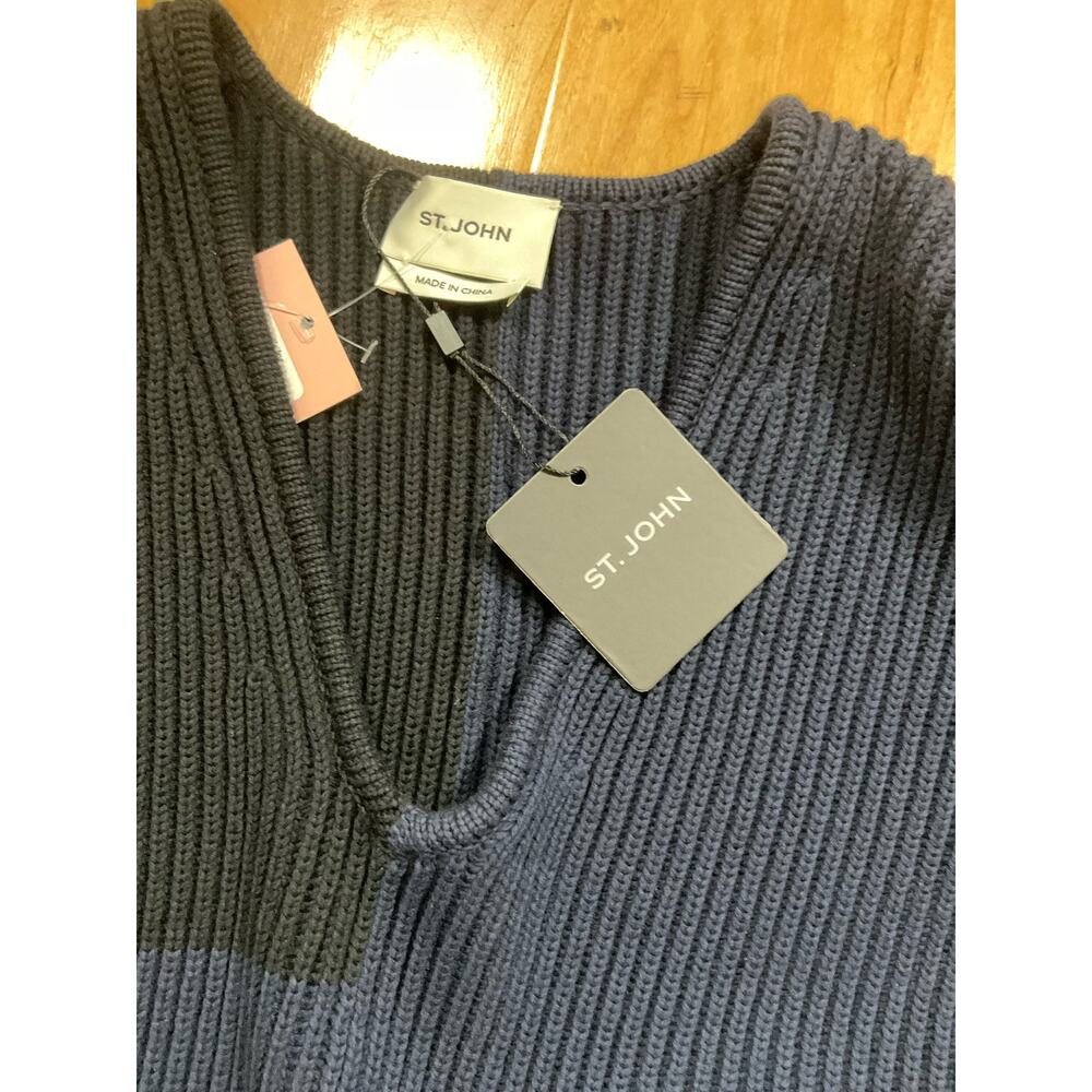 St. John Navy & Black Colorblock Batwing Sleeve Tunic Sweater Size XL - Picture 5 of 8